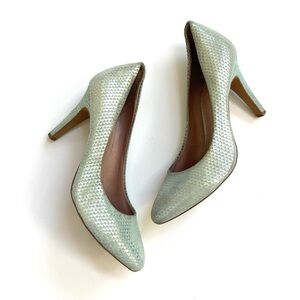 Vince Camuto mermaidcore mint green metallic heels